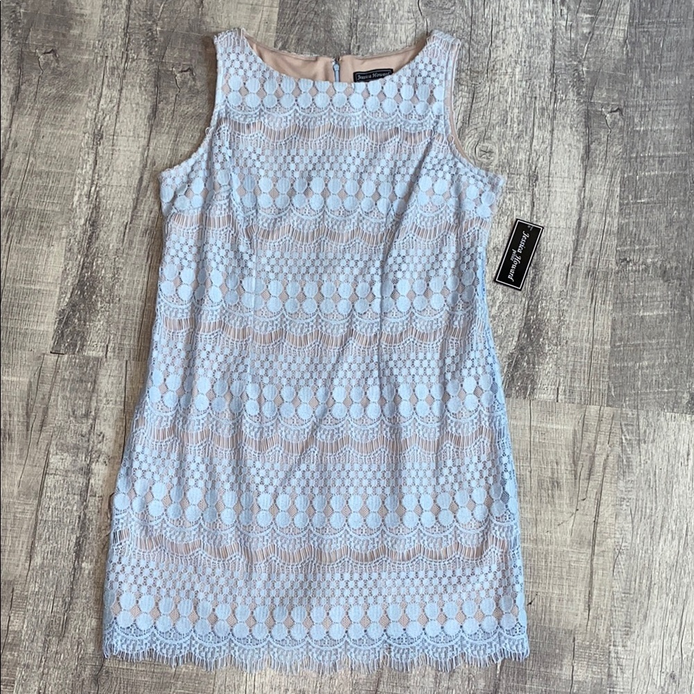 Jessica Howard Medallion Lace Sheath Dress